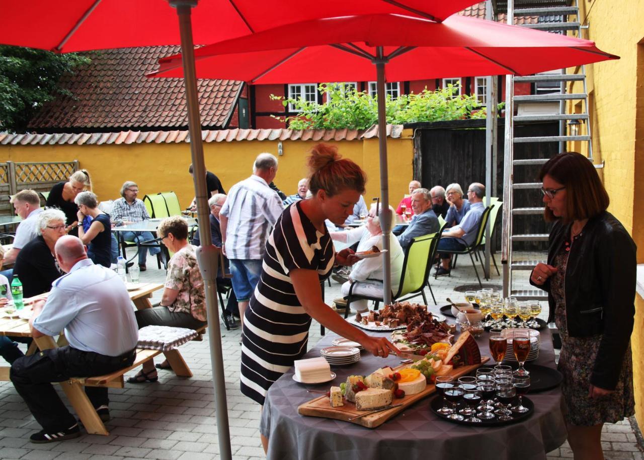 Kanns Hotel Akirkeby Luaran gambar